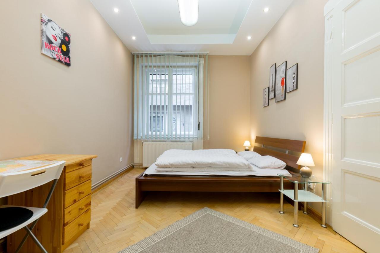 K17 Kinizsi Apartment Budapest Esterno foto